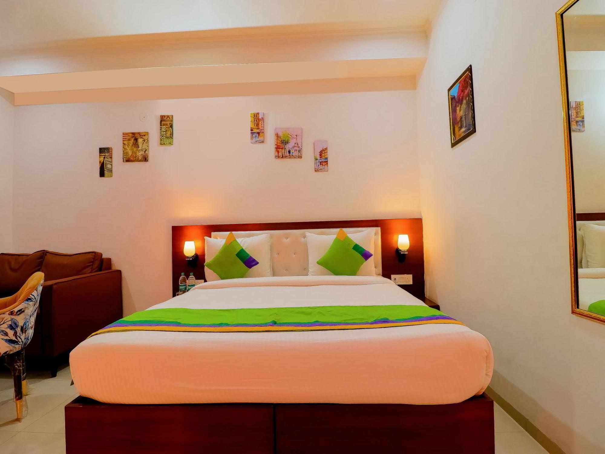 Treebo Rejoice 52 - 3Km From Huda City Metro Station Badshahpur Eksteriør bilde