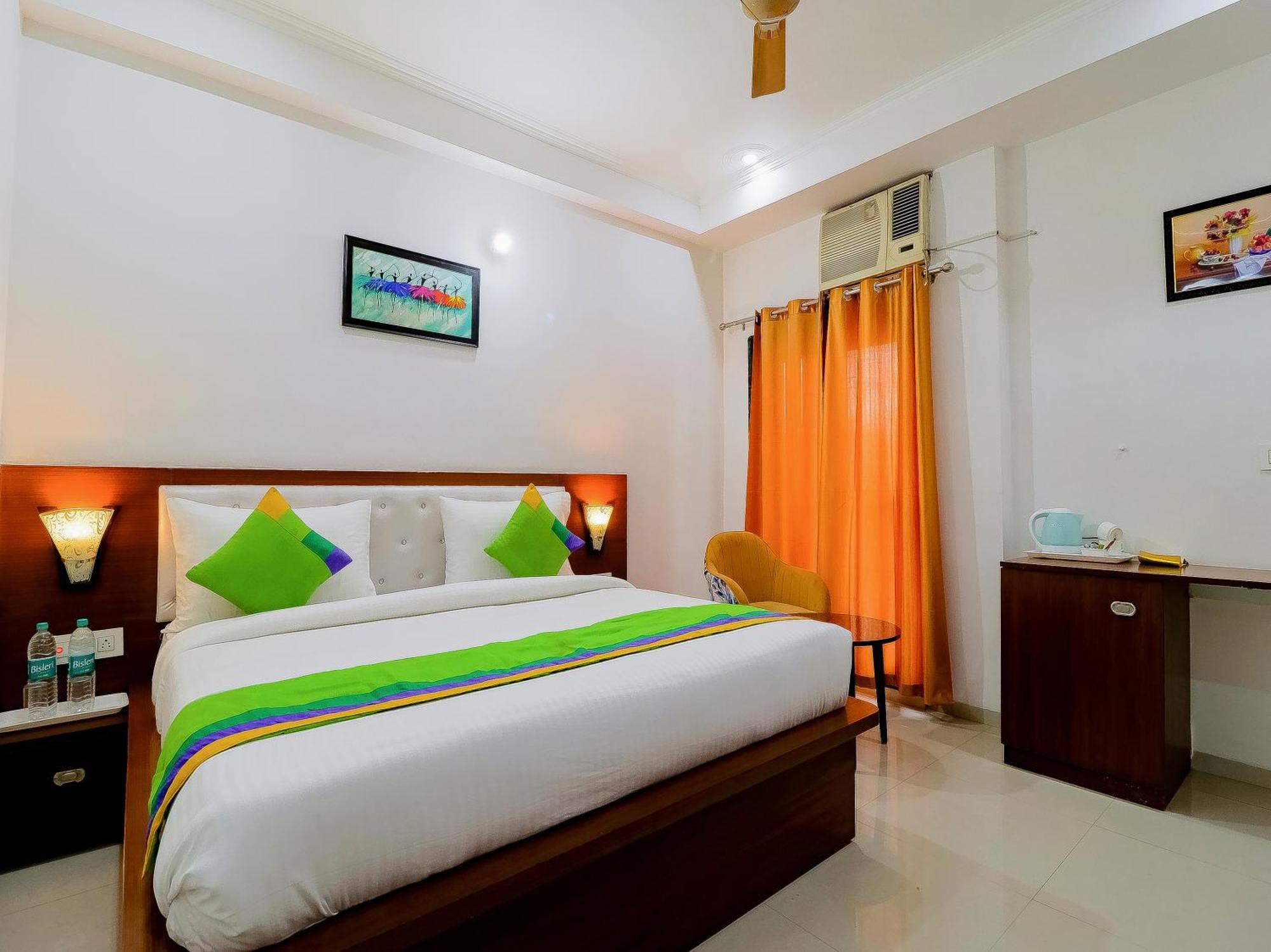 Treebo Rejoice 52 - 3Km From Huda City Metro Station Badshahpur Eksteriør bilde