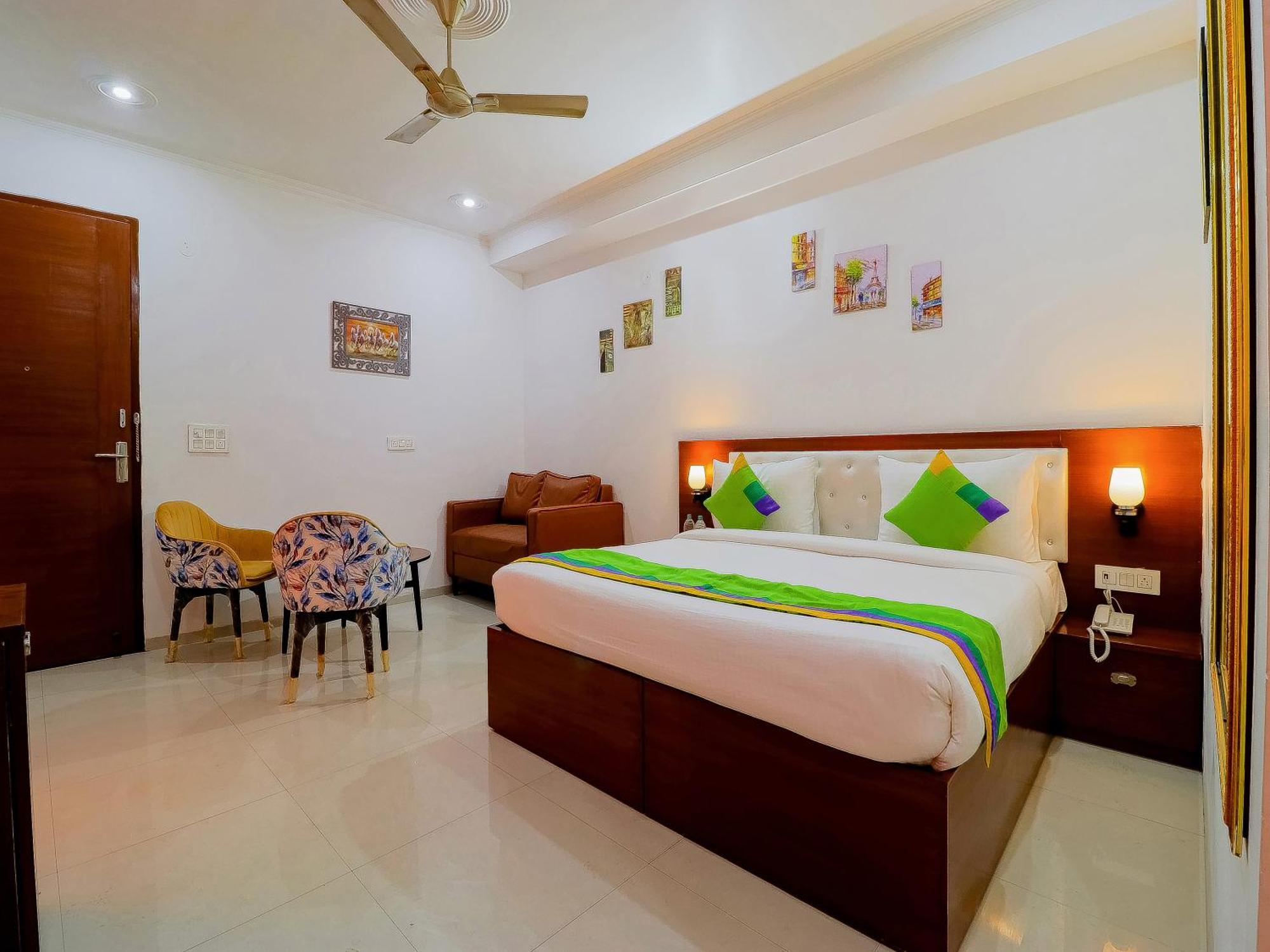 Treebo Rejoice 52 - 3Km From Huda City Metro Station Badshahpur Eksteriør bilde